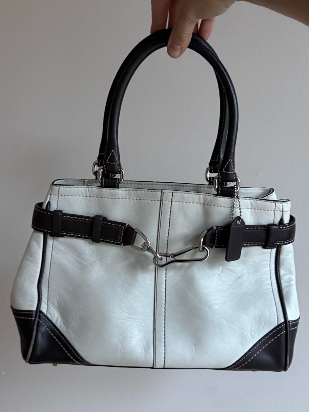 Vintage Y2K Coach Hamptons F11200 White Brown Leather Belted Bag